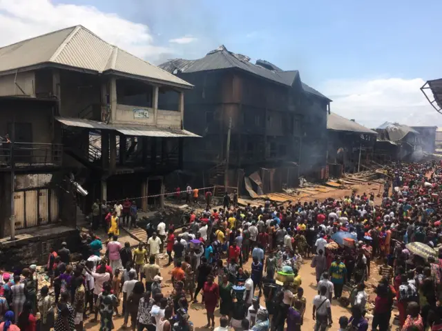 Ọkụ gbara n'Onicha