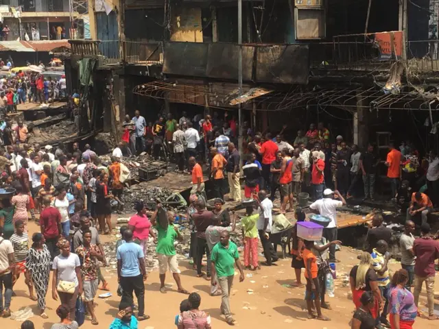 Ọkụ gbara n'Onicha