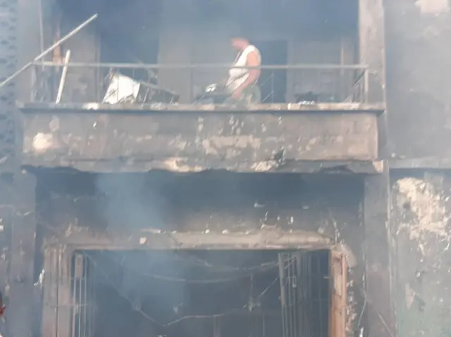 Ọkụ gbara n'Onicha