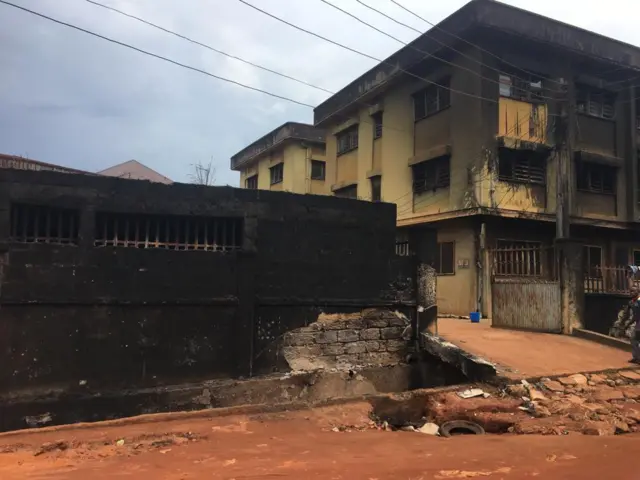 Ụlọ rere ọkụ n'Ọmọba