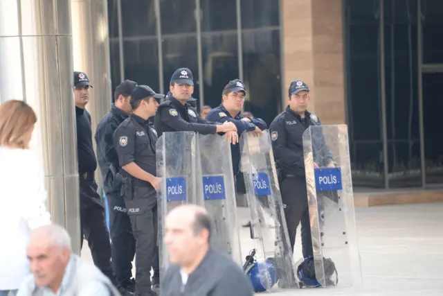 Diyarbakır belediyeleri gözaltı