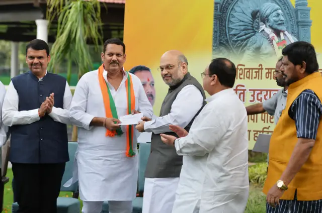 દેવેન્દ્ર ફડણવીસ અને અમિત શાહ