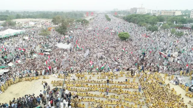 مارچ