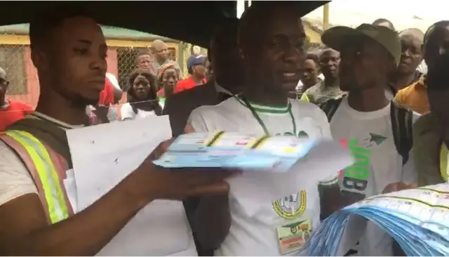 Ndi ọtụ ngo Inec na-agụ vootu a tụtara n' otu ọnọdụ atụmvootu na Bayelsa