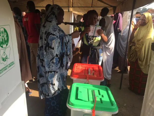 Pipo dey cast vote