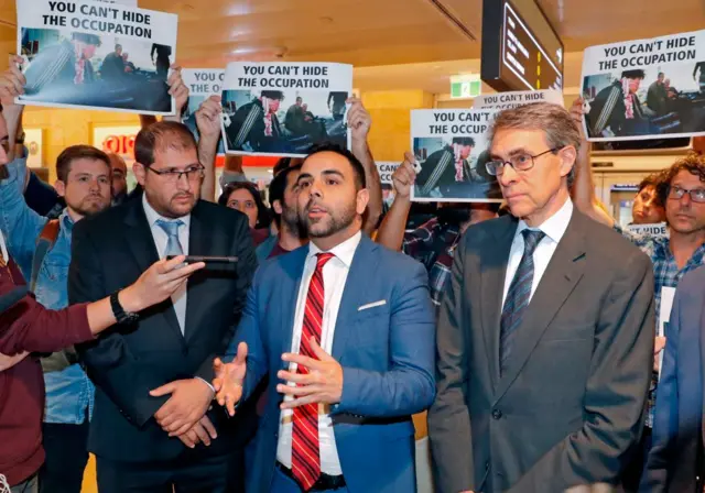 عمر شاكر