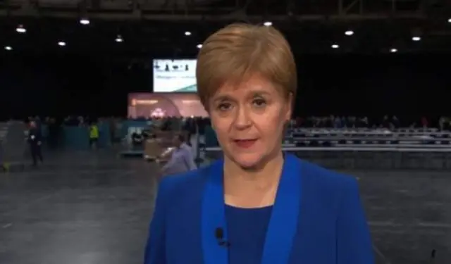 İskoçya Özerk Yönetimi Başbakanı ve İskoç Ulusal Partisi (SNP) lideri Nicola Sturgeon