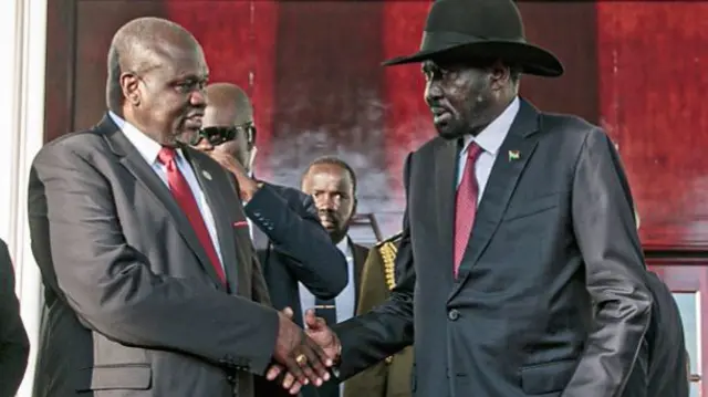 Shugaba Salva Kiir madugun adawa Riek Machar.