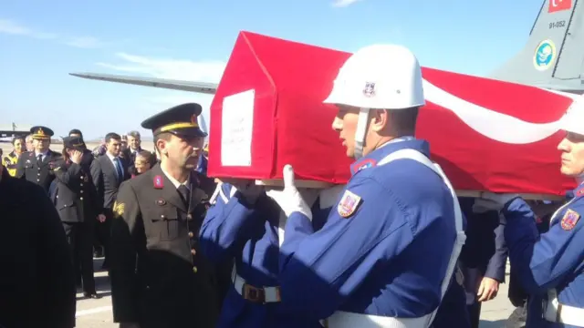 Çekmeköy'de yaşamını yitiren asker