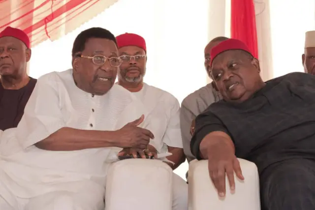 Emmanuel Iwuanyanwụ