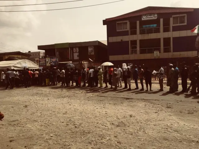 Ndị chọrọ ịtụ vootu