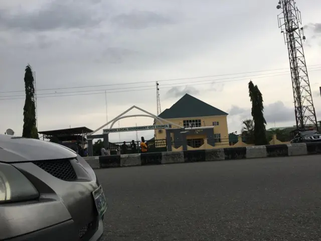 Road to INEC Collation center for Yenagoa, Bayelsa