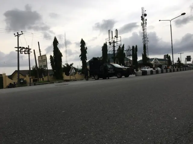 Road to INEC Collation center for Yenagoa, Bayelsa