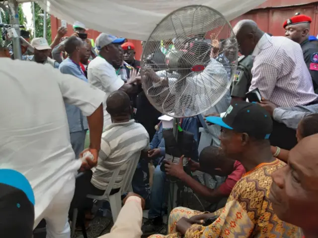 Drama for INEC collation centre