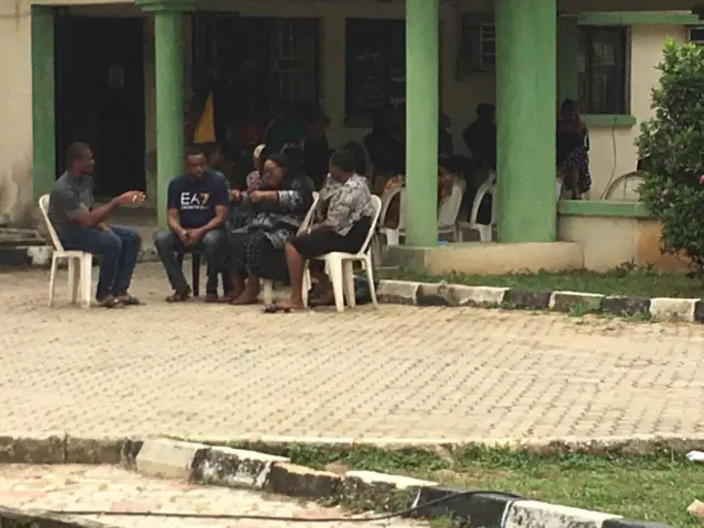 Ndị na-eche ndị ụlọọrụ Inec n'Imo