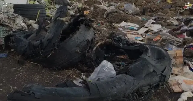 ብሓዊ ዝተቓጸለ ጎማ እግሪ ነፋሪት ኣብ ቦታ ሓደጋ