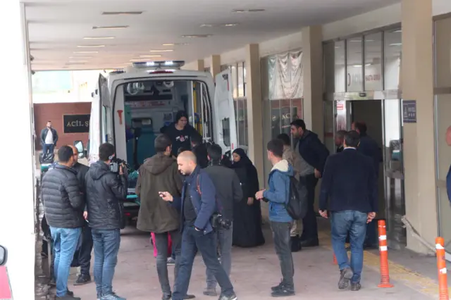Şanlıurfa'daki muhtarlık kavgasında 25 kişi yaralandı