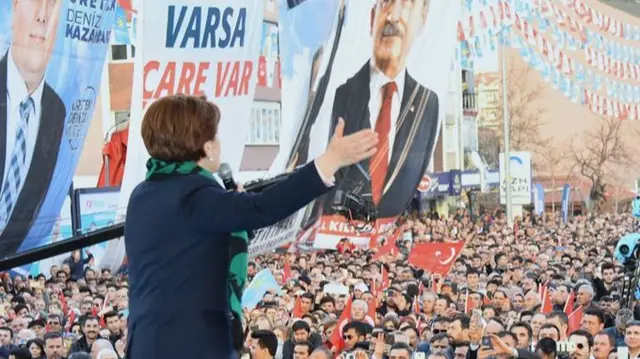 Meral Akşener