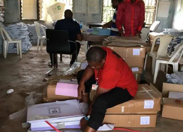Ndị ọrụ Inec