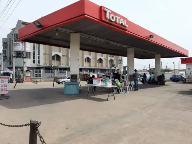 Dis na 'Total voting station'. Actual name na: Polling unit 23 ward 3, Ikeja LGA