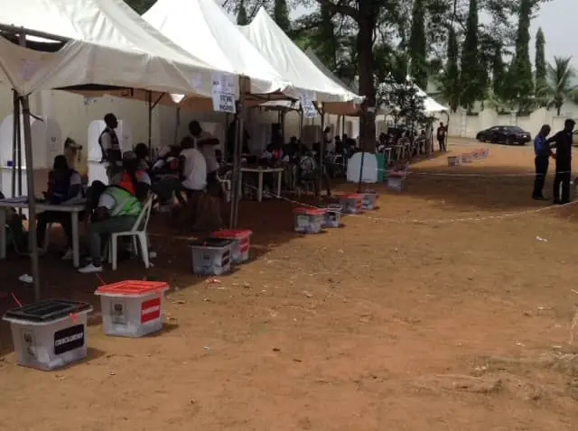Awọn osisẹ Inec n toogbe
