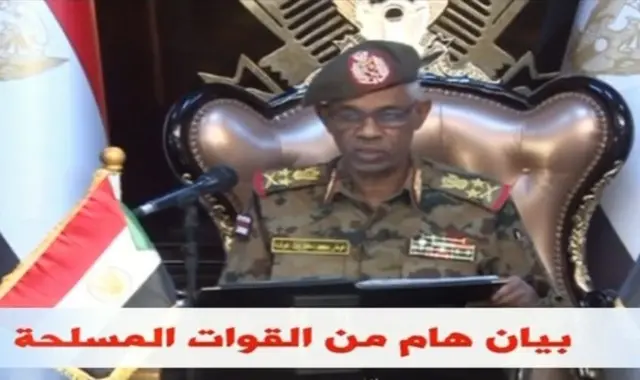 وزير الدفاع السوداني عوض بن عوف