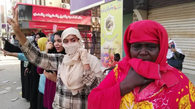 በሱዳኑ ተቃውሞ የሴቶች ሚና ከፍተኛ እንደነበር ተነገሯል።