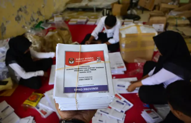 surat suara