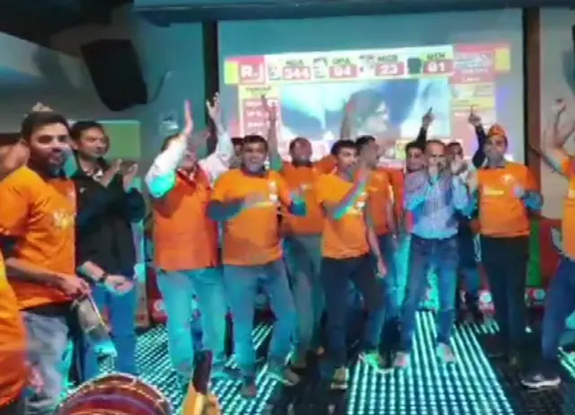 ઑસ્ટ્રેલિયામાં ભાજપની જીતની ખુશી મનાવતા સમર્થકો