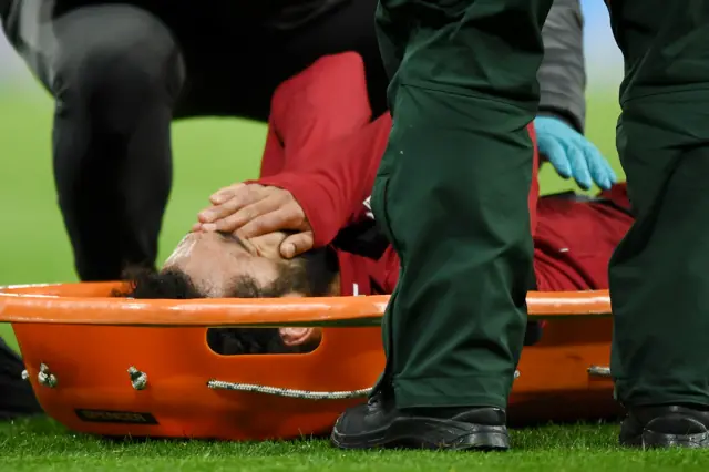 اللاعب المصري تعرض لإصابة في رأسه أثناء لقاء ليفربول مع نيوكاسل يوم السبت الماضي