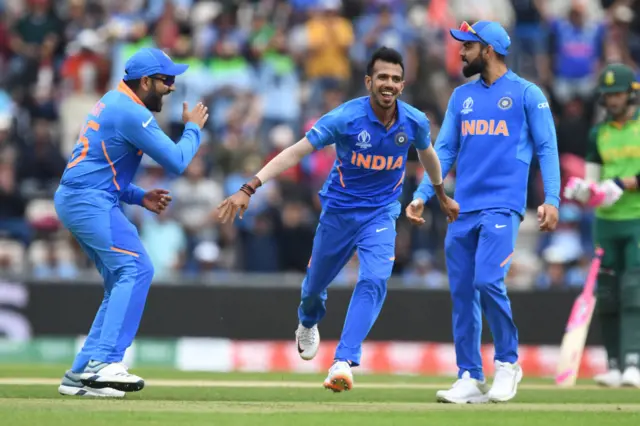 یزویندرا چاہل