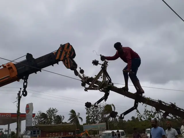 થાંભલા