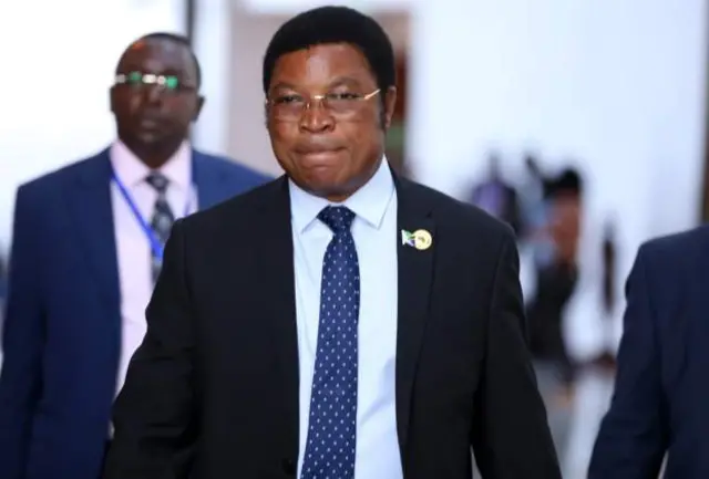 Ra'iisulwasaaraha Tanzania ayaa sheegay in ay wali saaxiibbo yihiin labada dal