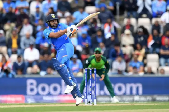 रोहित शर्मा