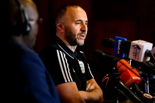 Le coach de l'Algérie