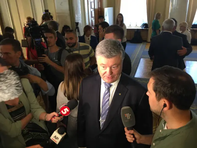 Порошенко