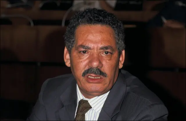 خالد نزار