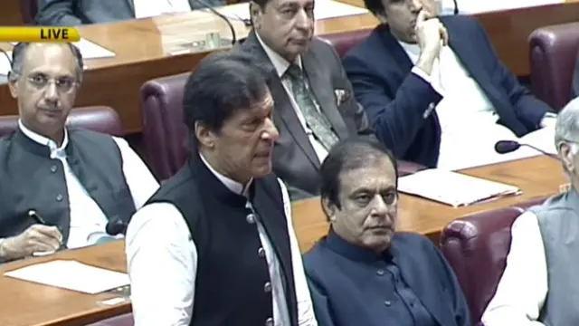 इमरान ख़ान