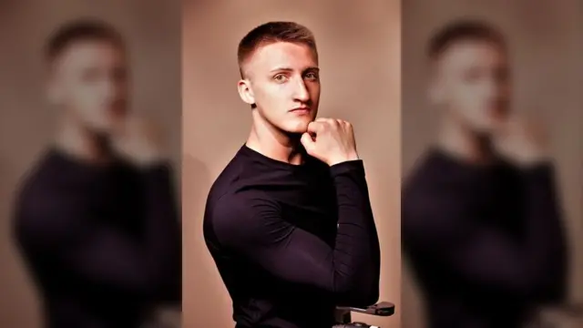 Устинов