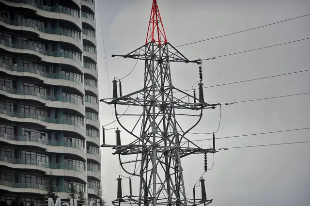 elektrik direği