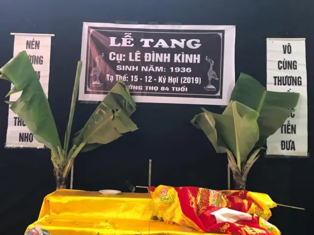Hình ảnh đầu tiên về đám tang ông Lê Đình Kình