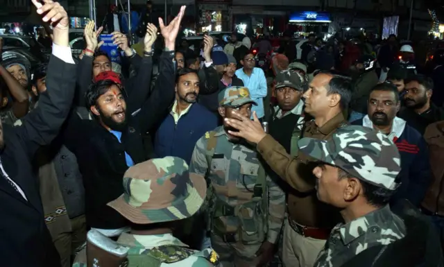 प्रदर्शन