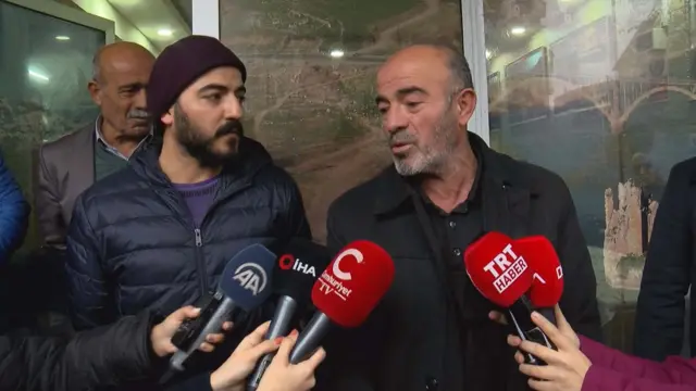 Sibel Ünli'nin ağabeyi ve babası