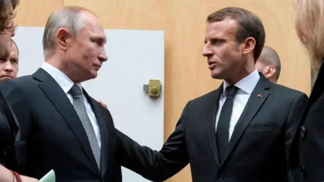 Putin Macron Rusiya Fransa