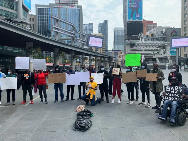 Canada sars protest