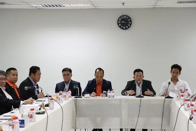 ุ6 พรรคฝ่ายค้าน