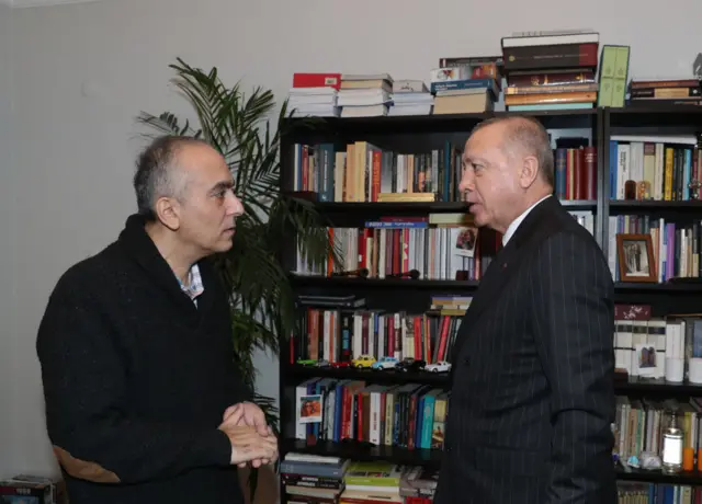 Markar Esayan