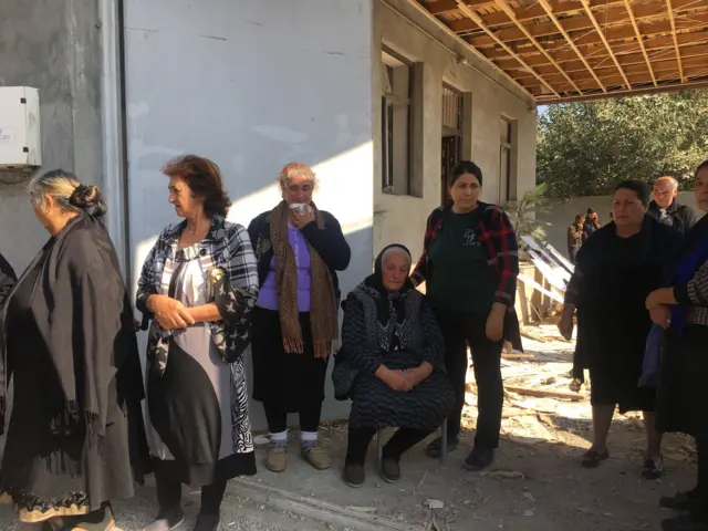 Gəncəyə hücum, raket, cəbhədə döyüşlər