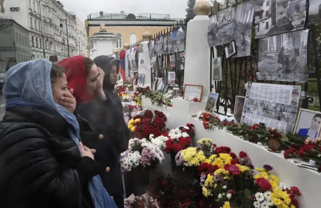 У посольства Армении в Москве