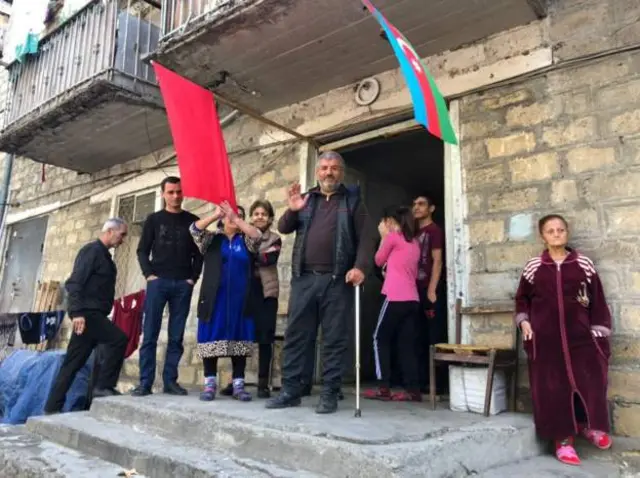 Allahyarov və qonşuları